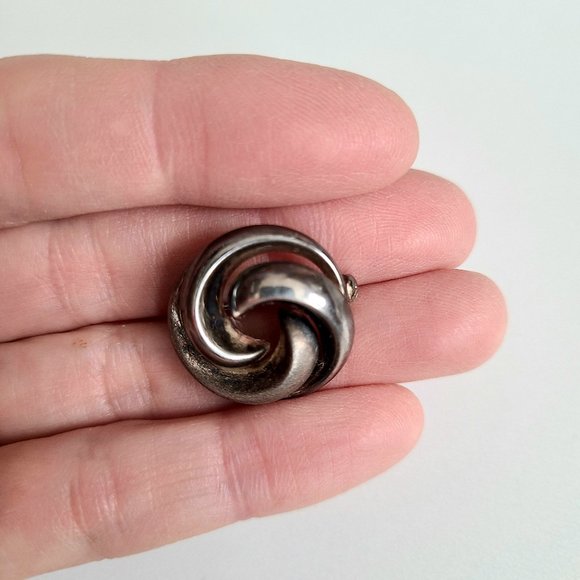 Sterling silver vintage brooch with swirl design. Germany. German jewelry. - Picture 2 of 5